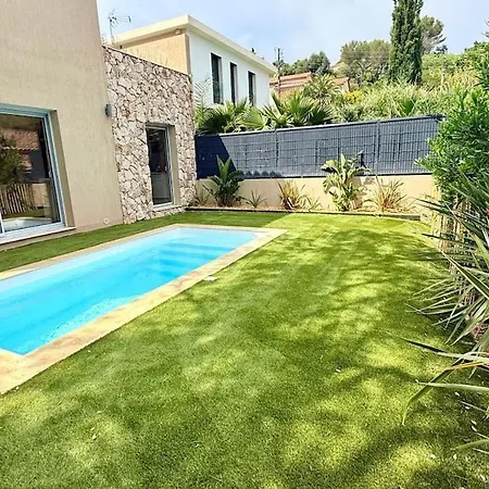 빌라 Neuve 6 Pers - Piscine - A 800 M Fréjus